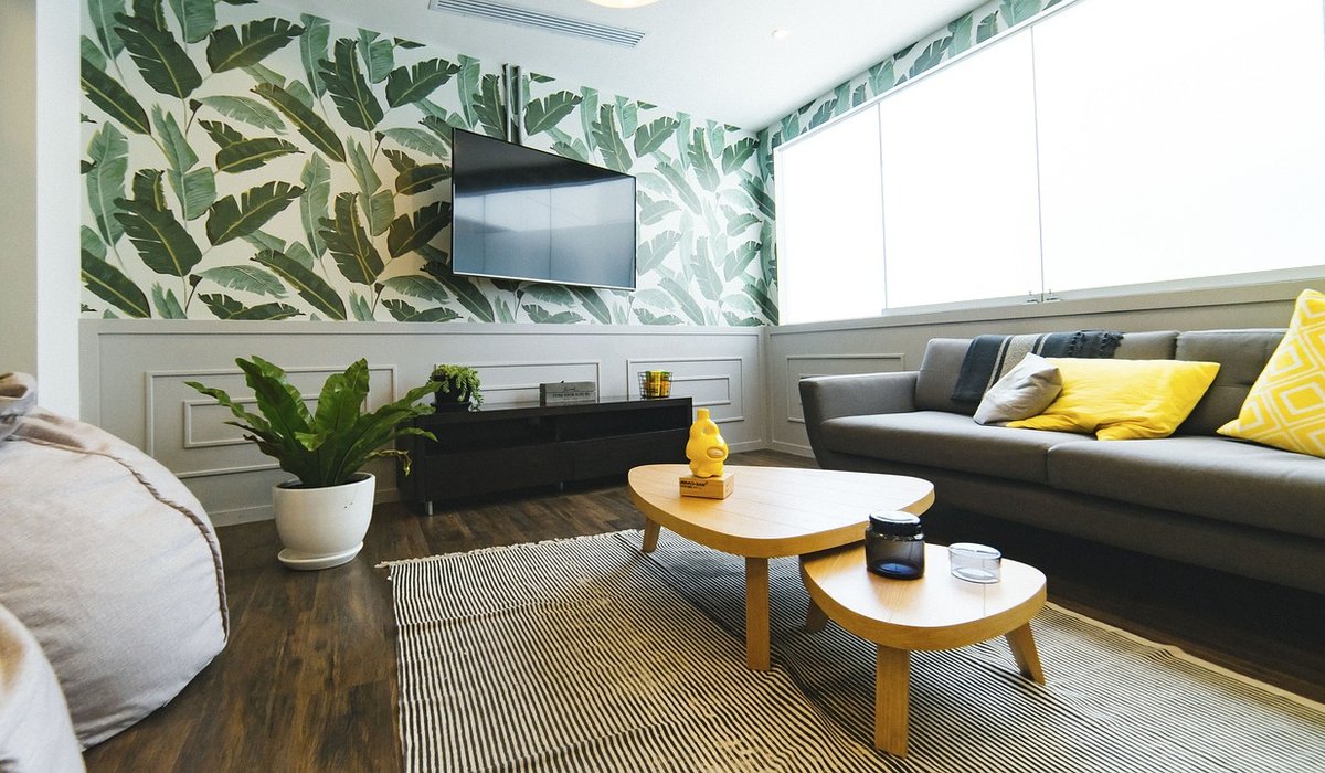 How to Layer Neutral Tones in a Cosy Living Room